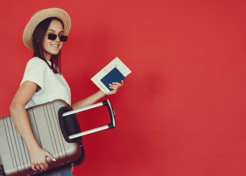 Cara Cek Harga Tiket Pesawat Via Online dan Offline