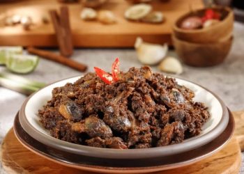 Kuliner Langka, Rendang Kerang Kaya Protein