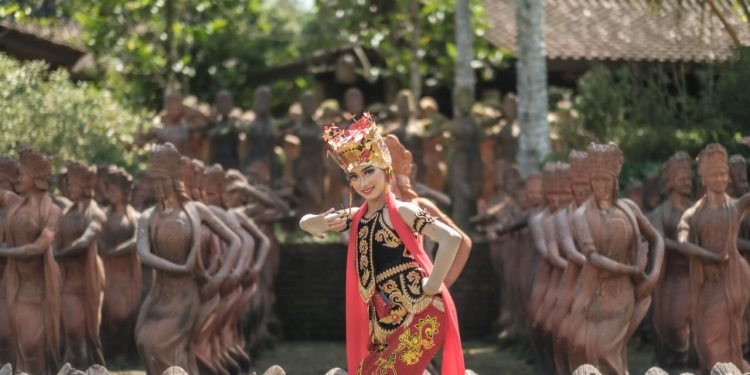 Tari Gandrung, Mahkota Seni Banyuwangi