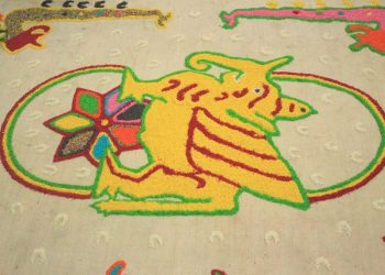 Tambak Karang, Alas Berwarna Dalam Ritual Erau