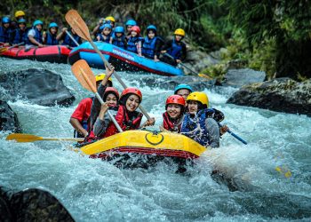 Rainbow Rafting, Wisata Khusus Pencinta Tantangan