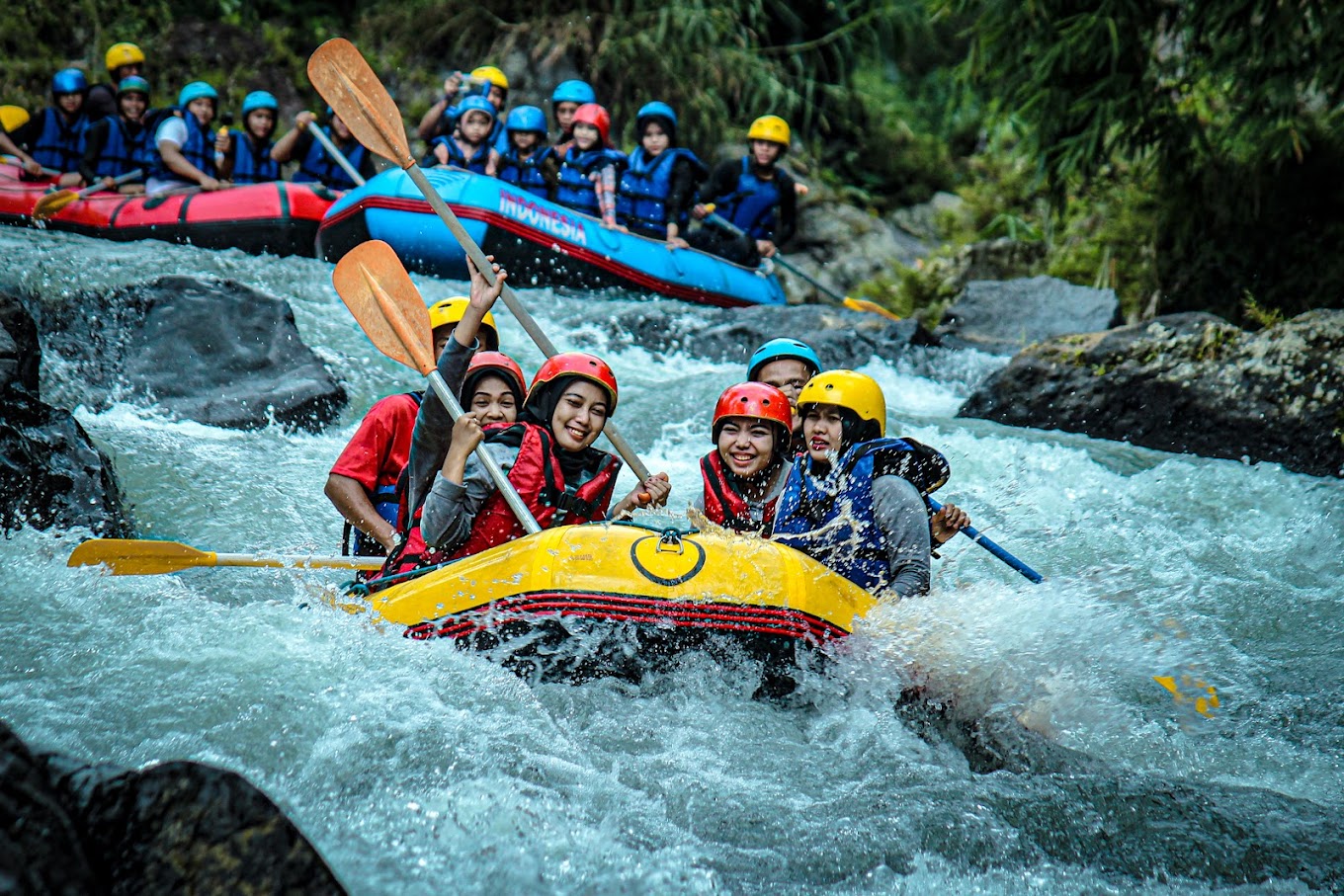 Rainbow Rafting, Wisata Khusus Pencinta Tantangan