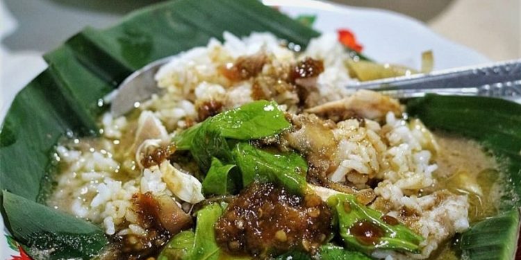 Kelezatan Nasi Pindang Kerbau khas Kudus
