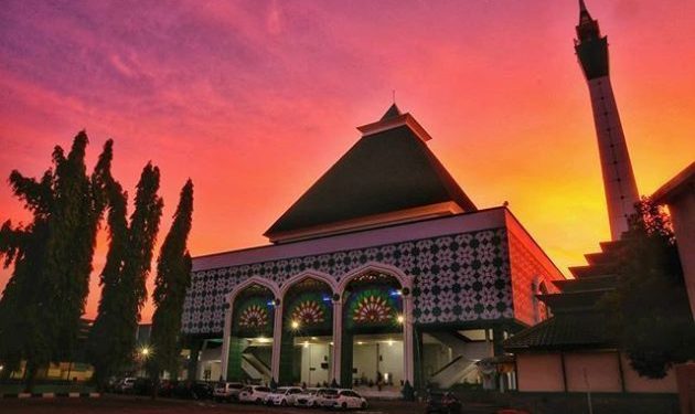 Butuh Liburan? Berikut Destinasi Wisata Pilihan di Gresik