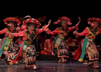 Mengenal Tari Cokek Asal Jakarta, Keindahan dan Kearifan Budaya Betawi