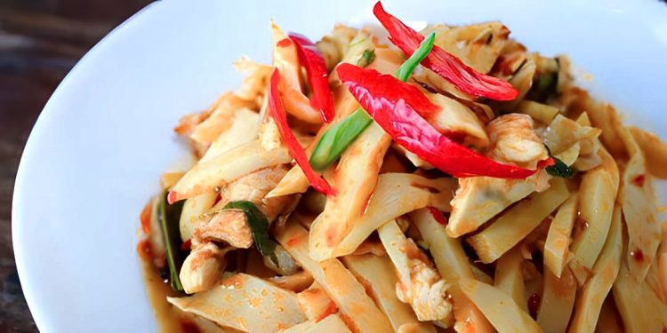 Gulai Santan Rebung Pedas, Hidangan Spesial Warga Muba