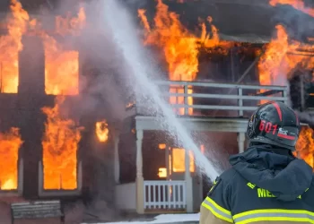 Hotel G2 Panglima Polim Dilahap Si Jago Merah, Tiga Orang Tewas!
