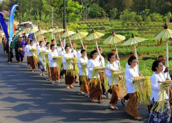 Memaknai Keberagaman Budaya dan Sejarah Seren Taun asal Kuningan
