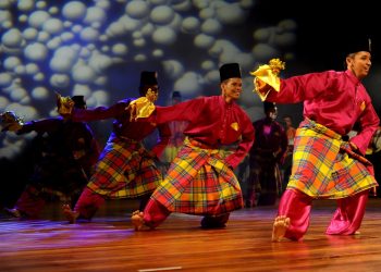 Tari Zapin, Cerminan Keindahan Budaya Riau