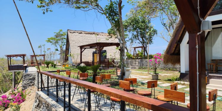 Panorama Alam Memesona Milik Blackstone Paradise di Lombok Tengah