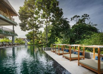 Sentuhan Gaya Hidup Bali Terpampang Nyata di Dinara Hotel
