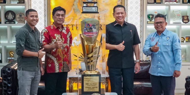 Memperingati Hari Pahlawan, Ikatan Motor Indonesia Gelar Kejuaraan Bertajuk IMI De’Pes Challenge