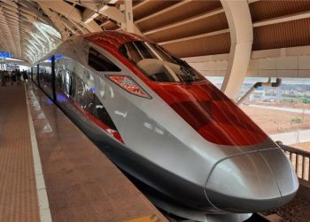 Rekor! Penumpang Kereta Cepat Whoosh Mencapai 18.000 Per Hari