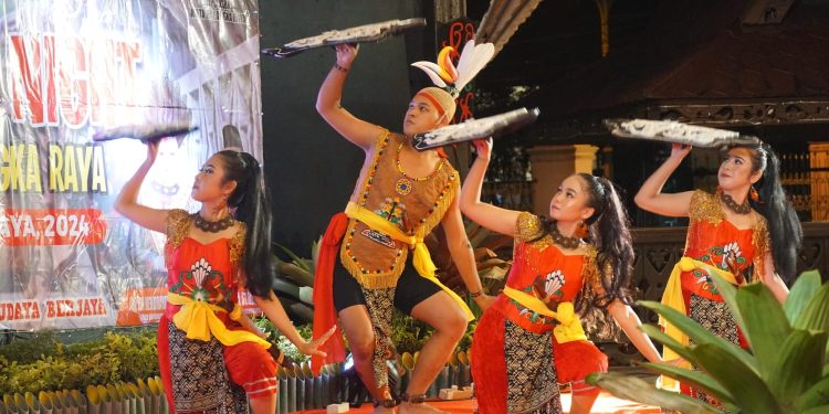 Atraksi Budaya Bertajuk Dayak Night, Wujud Lestarikan Warisan Nusantara