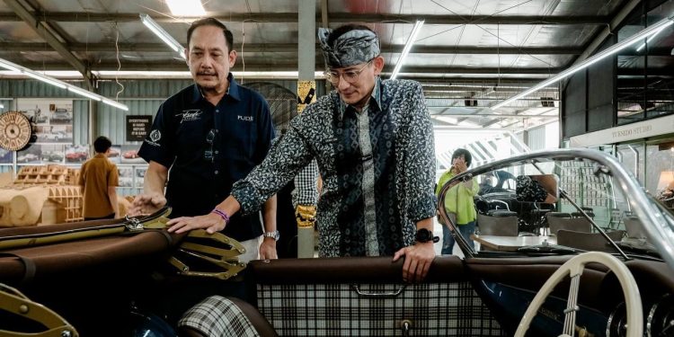 Perahu Boat Karya Tuksedo Studio Bali Diharapkan Hiasi Destinasi Wisata