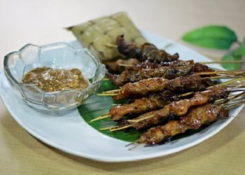 Sate Ambal, Sajian Kuliner Dari Jalur Daendles Kebumen