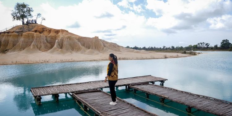 Kemenpar Perkuat Fasilitas Destinasi Gurun Pasir Busung Bintan