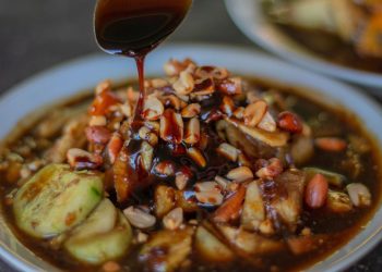 Rujak Aceh, Kuliner Kaya Rasa di Setiap Suapan