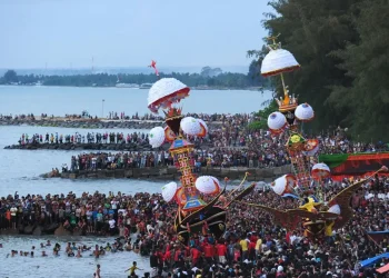 Festival Tabuik, Upacara Adat Minangkabau di Pantai Pariaman