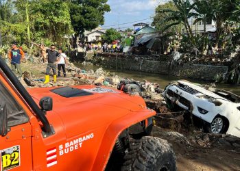IOF Lakukan Evakuasi Kendaraan Pascabanjir di Nusa Tenggara Barat