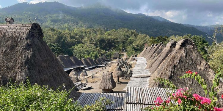Desa Bena, Kampung Adat Tertua di Flores